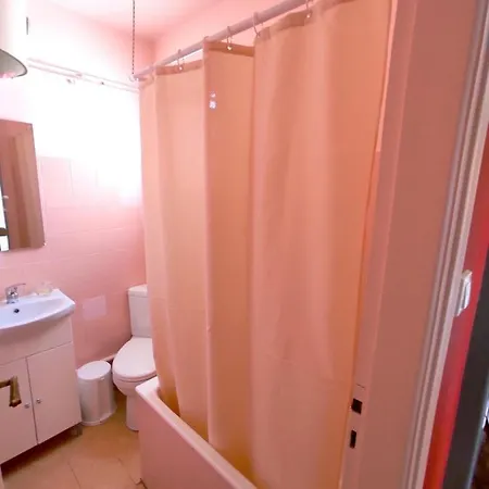 Cosy Penthouse . όμορφη γκαρσονιέρα ρετιρέ. Διαμέρισμα
