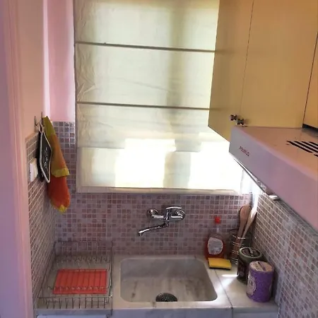 Cosy Penthouse . όμορφη γκαρσονιέρα ρετιρέ. Διαμέρισμα *